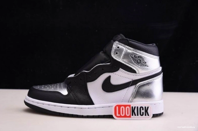 CD0461-001 TOE 1 JORDAN HIGH AIR SILVER OG WMNS 0811